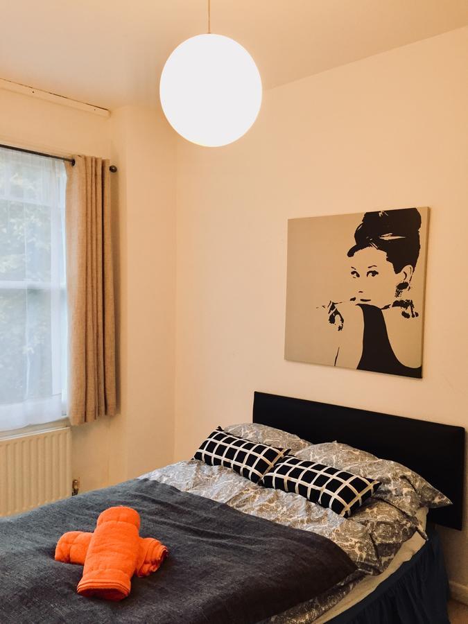 Mapesbury Hostel London Eksteriør billede