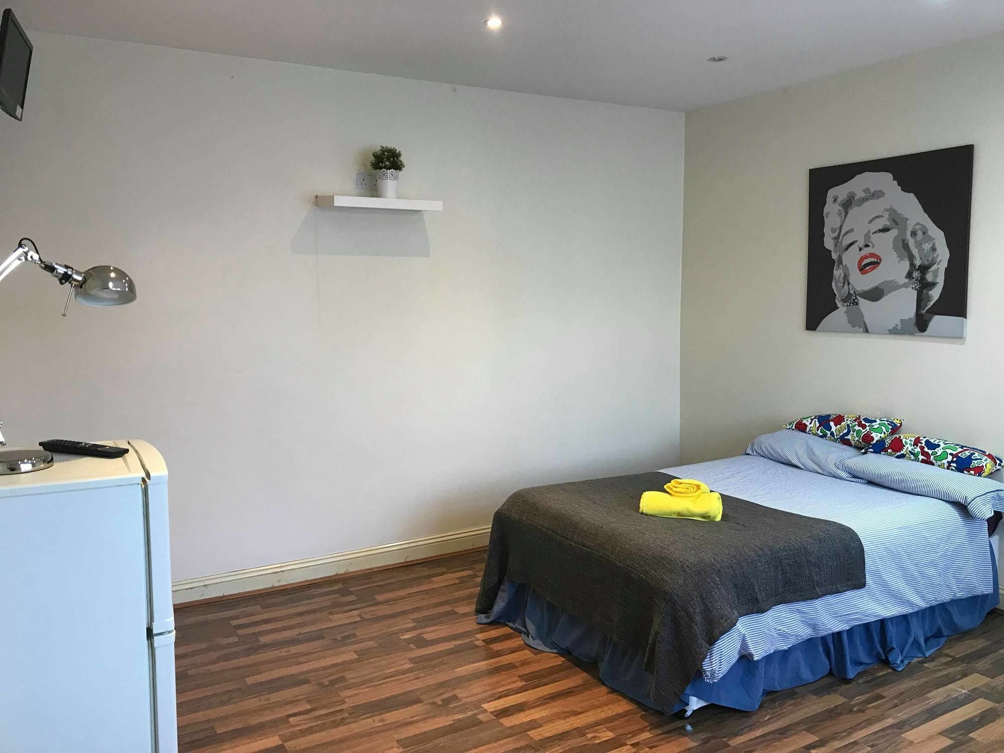 Mapesbury Hostel London Eksteriør billede